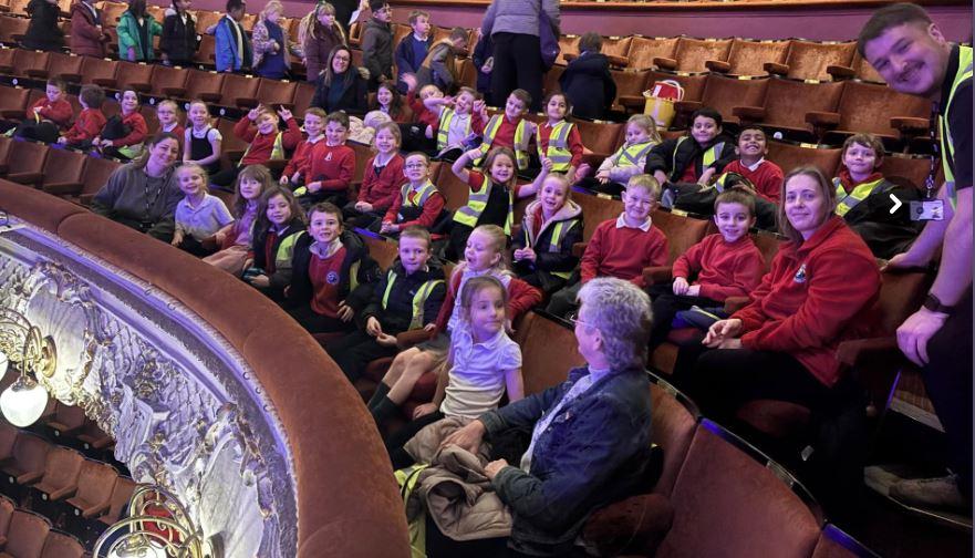 Panto Pic